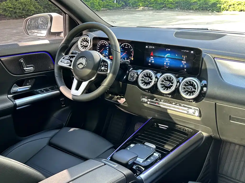 Mercedes-Benz GLA 2023 GLA 220