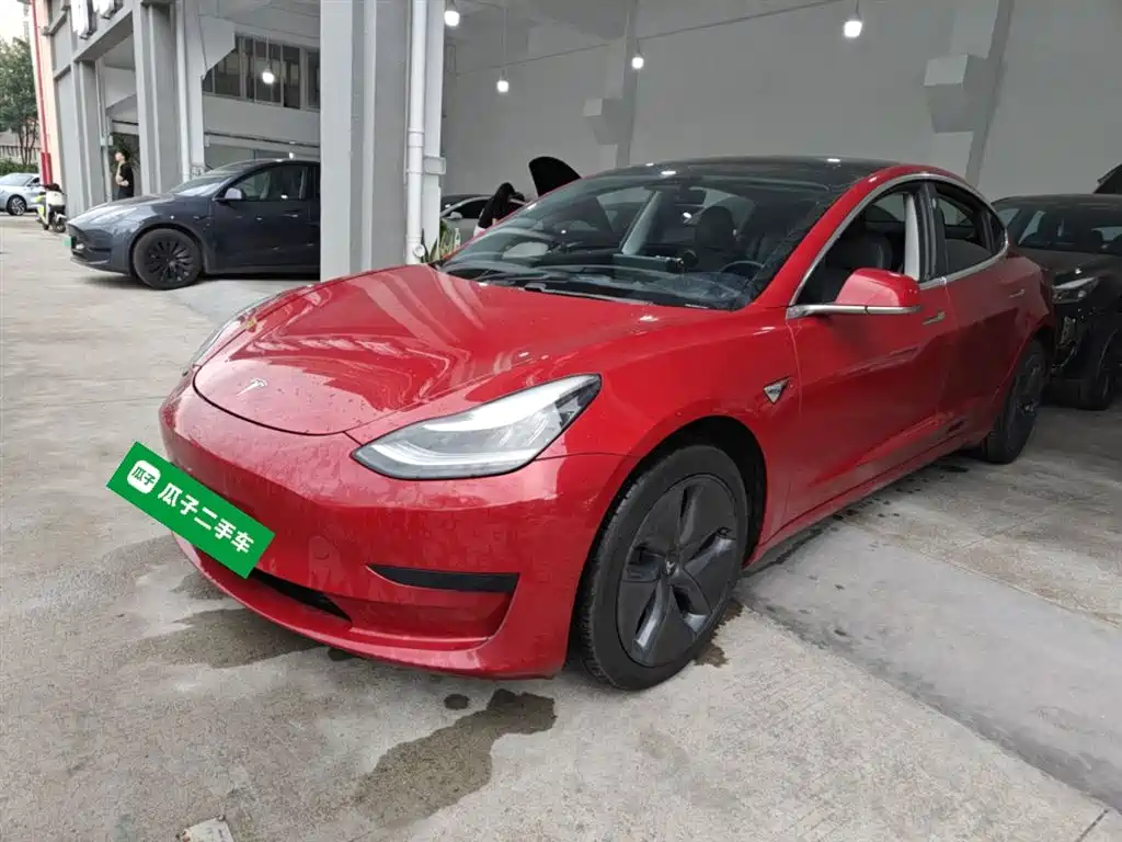 Tesla Model 3 2020