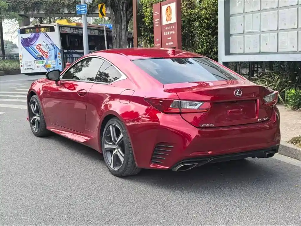 LEXUS RC