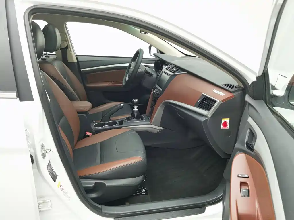BYD G5 — миниатюра 23