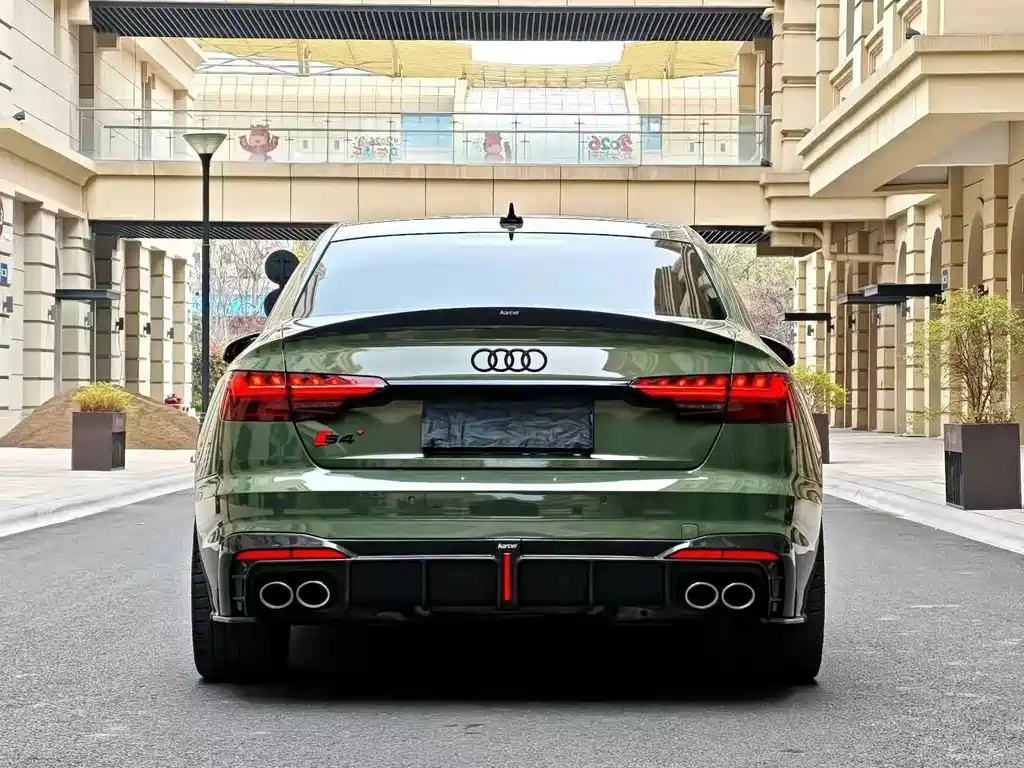 Audi S4 — миниатюра 6
