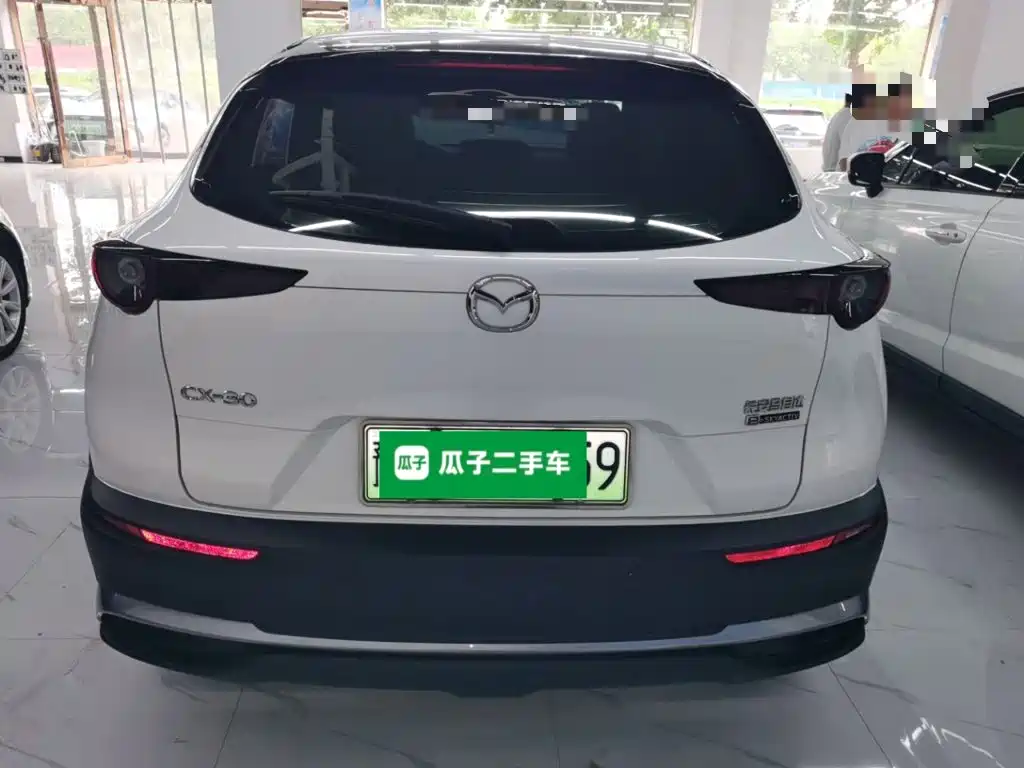 Mazda CX-30 EV 2021 — фото 4