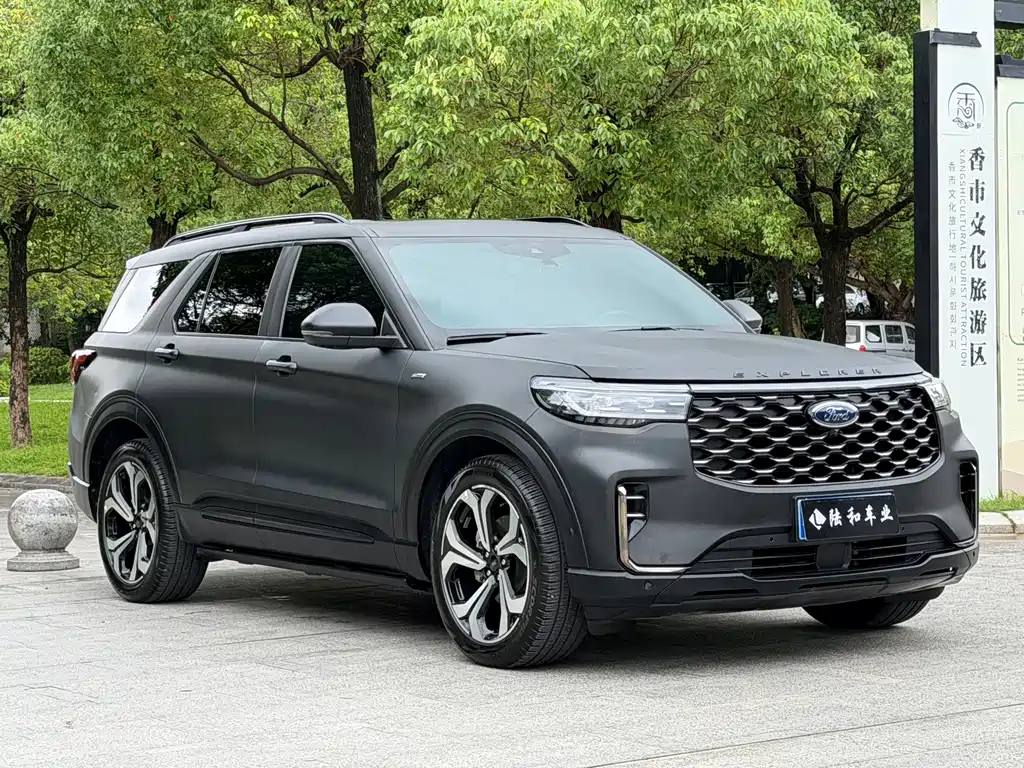 Ford Explorer — миниатюра 3