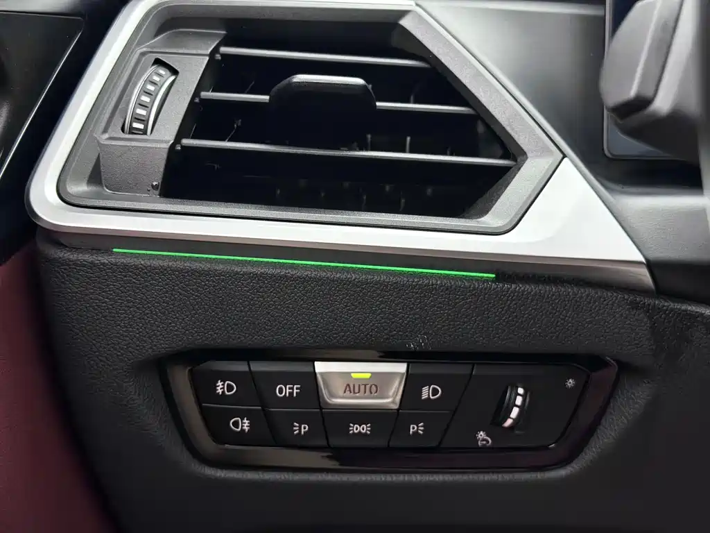 BMW 4 Series — миниатюра 14