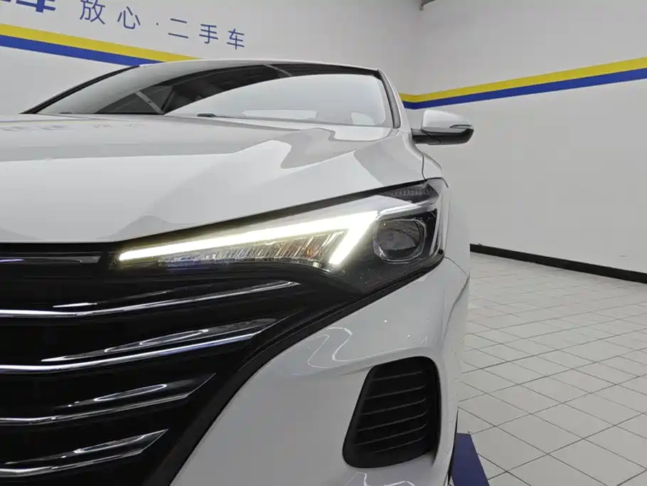 Changan Eado — миниатюра 5
