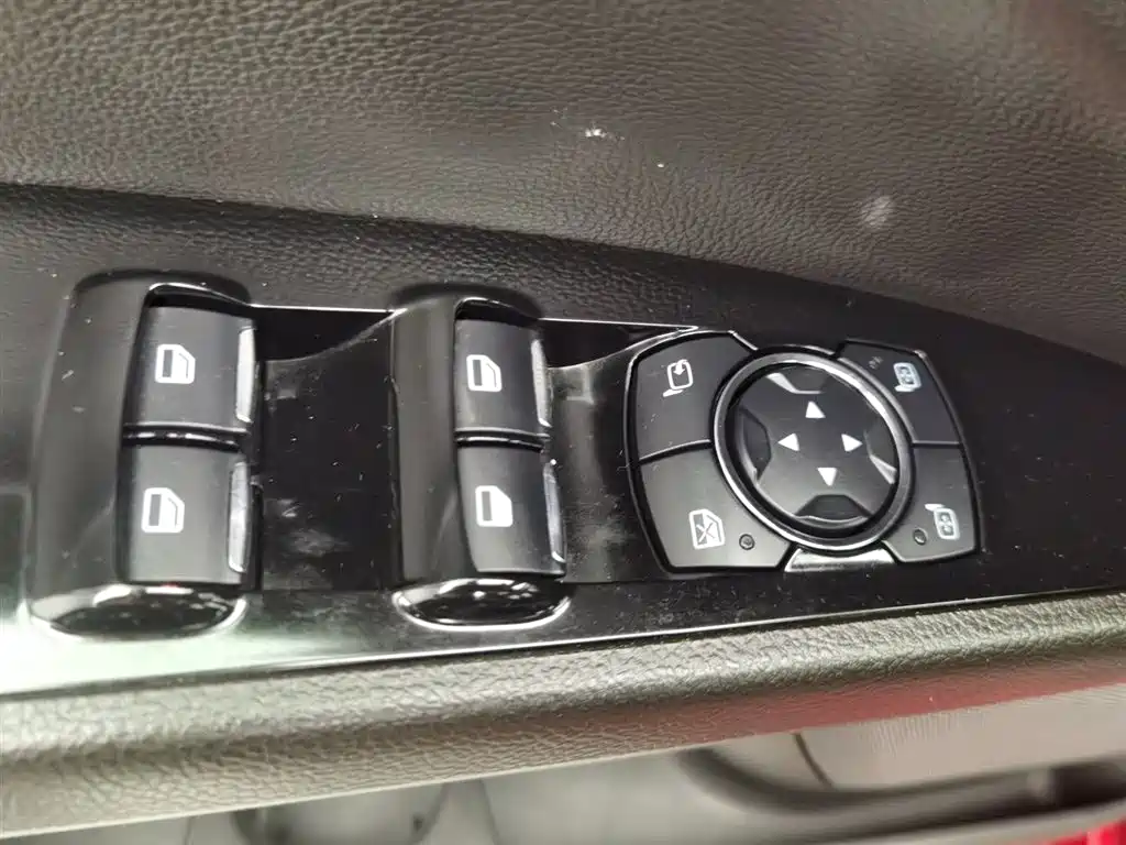 Ford Mondeo 2013 2.0L GTDi200 Luxury