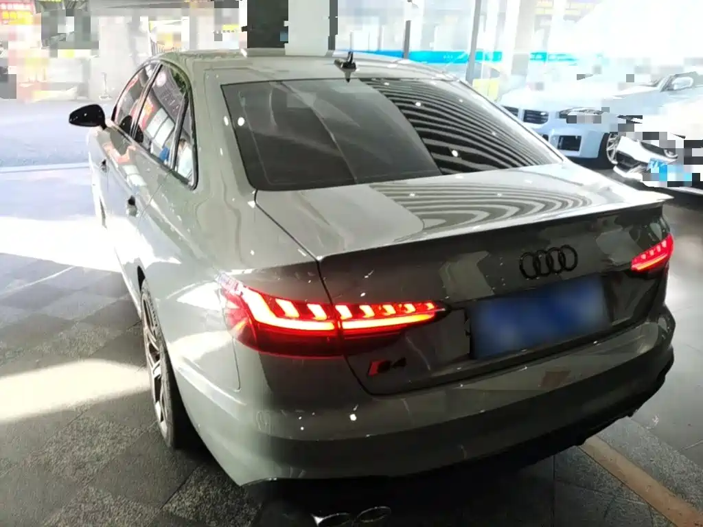 Audi S4 — миниатюра 5