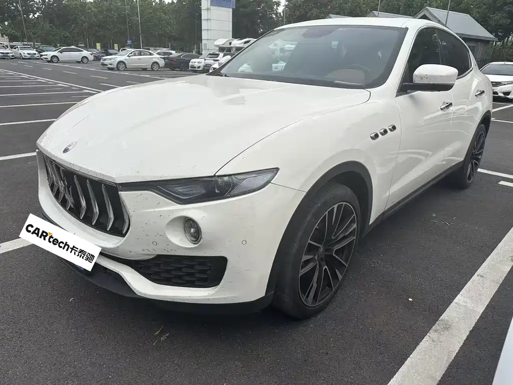 Купить Maserati Levante