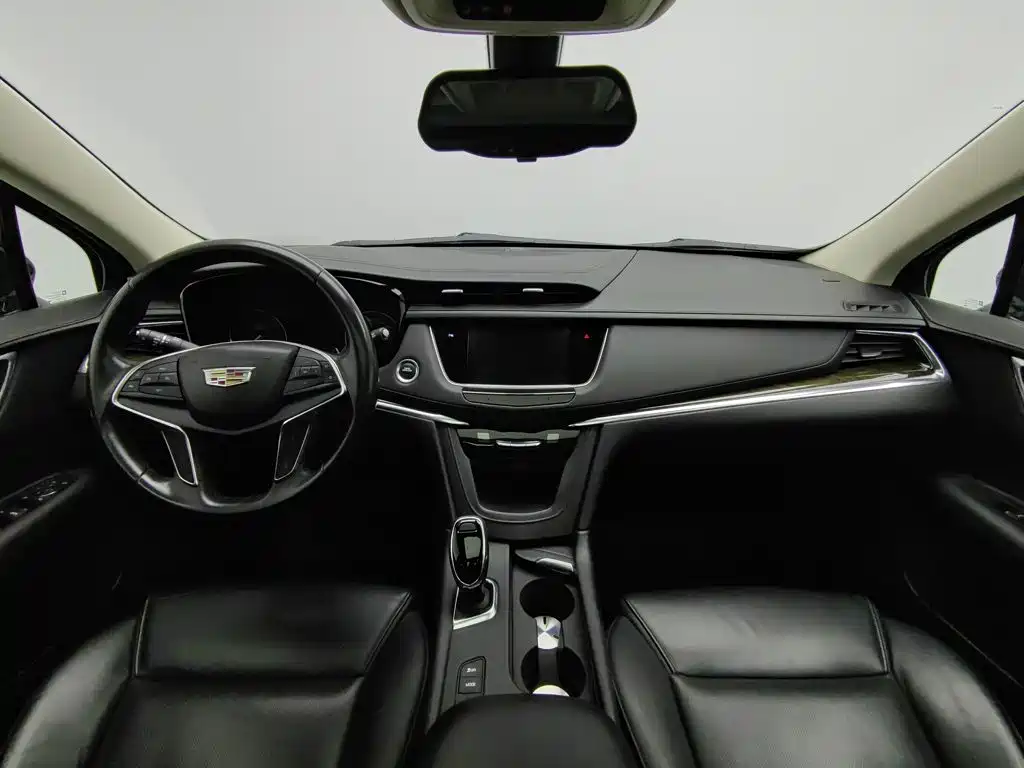 Cadillac XT5 — миниатюра 5