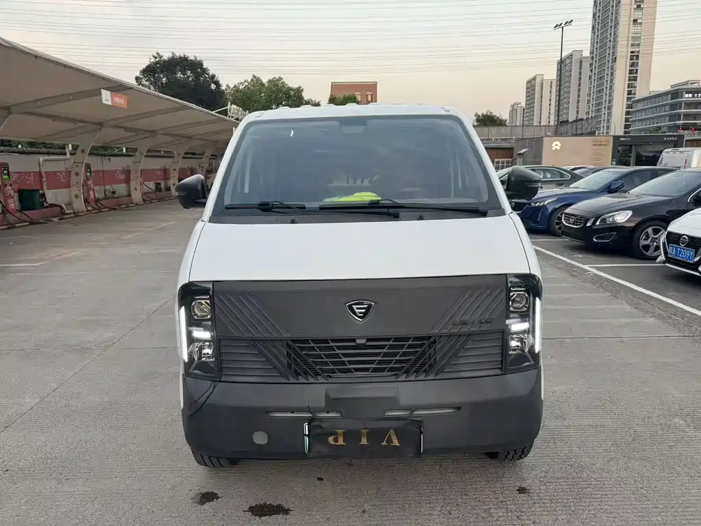 Jinhu New Energy Jinhu EV48 — миниатюра 2