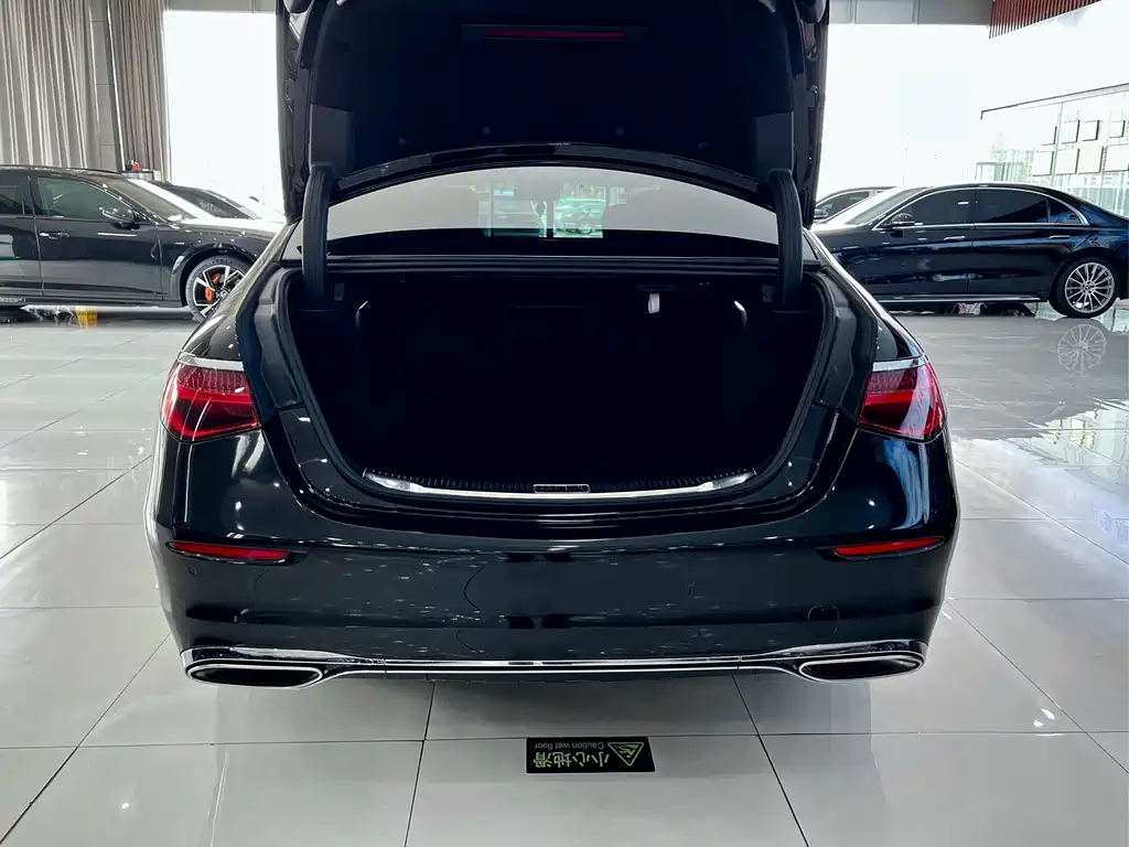 Mercedes-Benz S-Class — миниатюра 27