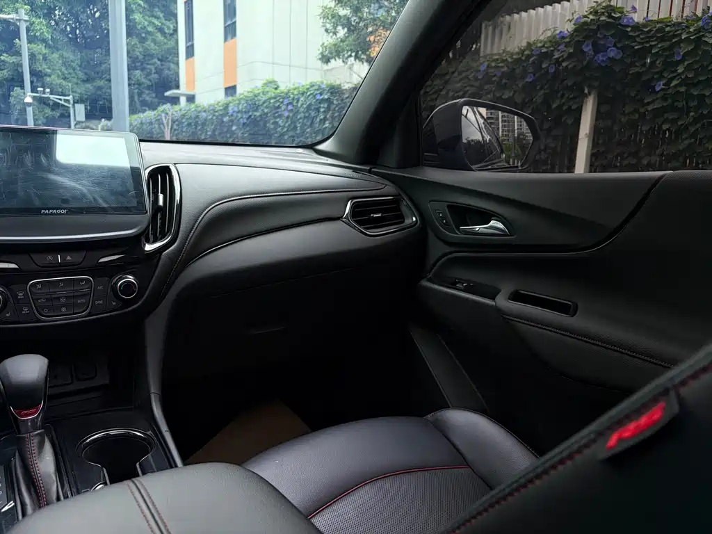 Chevrolet Equinox 2022 550T RS