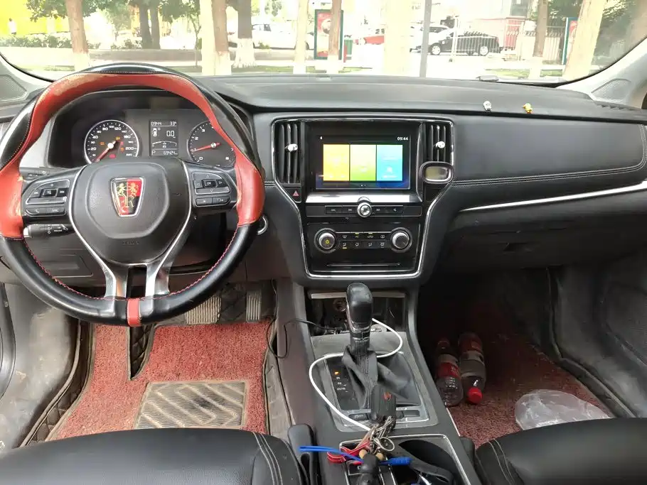 Roewe Roewe i6 Classic — миниатюра 12
