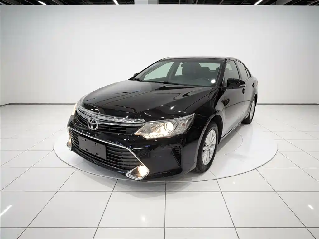 Toyota Camry 2017