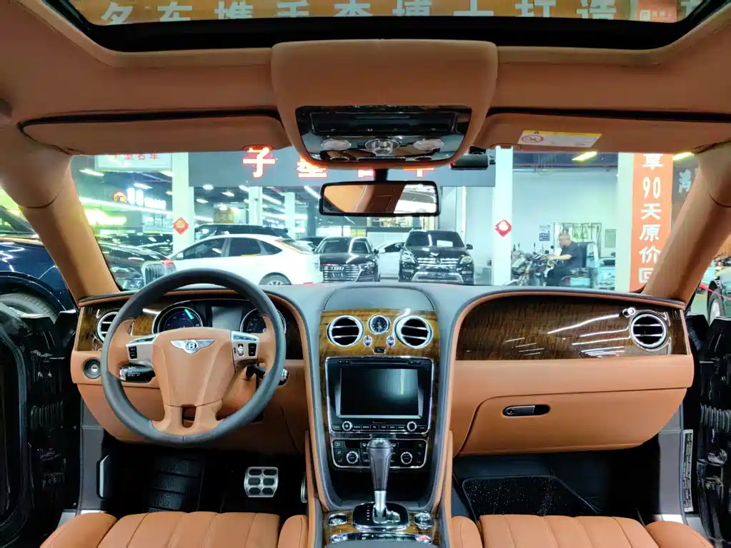 Bentley Flying Spur 2015 4.0T V8 Standard