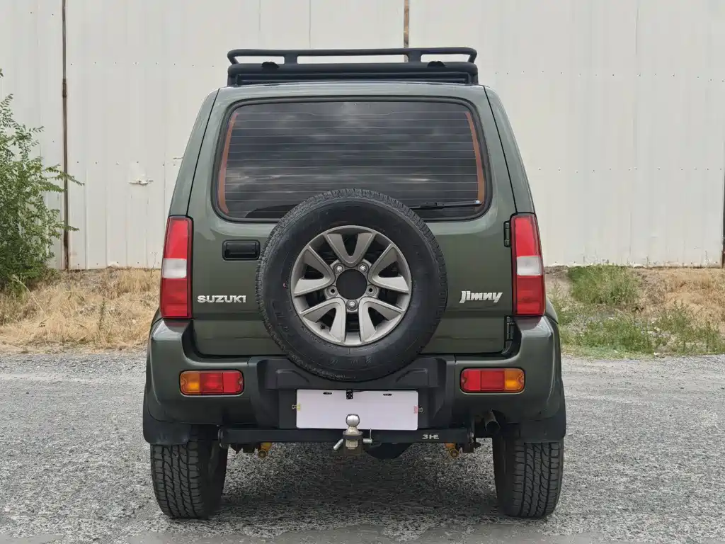 Suzuki Jimny — миниатюра 8