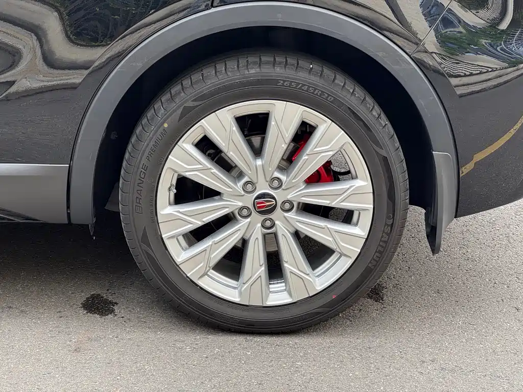 Hongqi HS5 2025 2.0T Pro