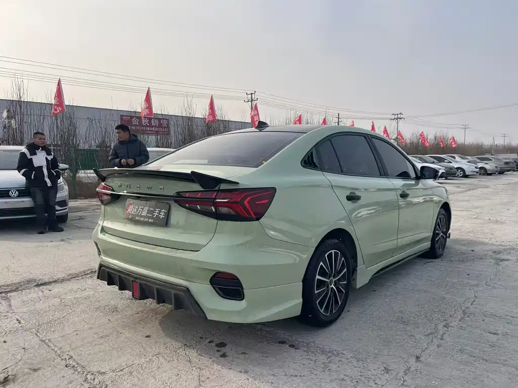 ROEWE I5