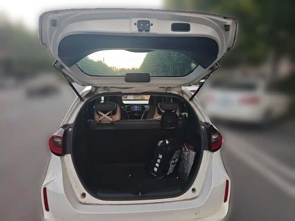 Honda Fit — миниатюра 15