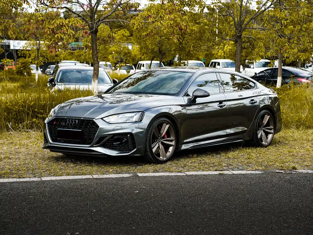 Audi RS 5 2022