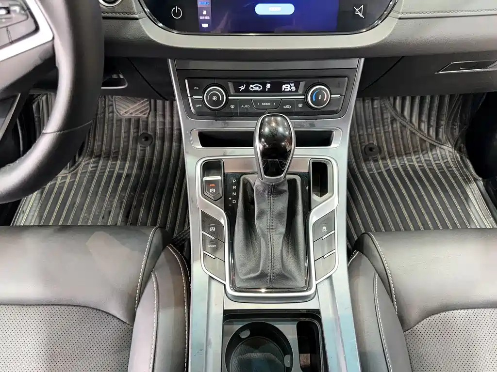 GEELY AUTOMOBILE EMGRAND