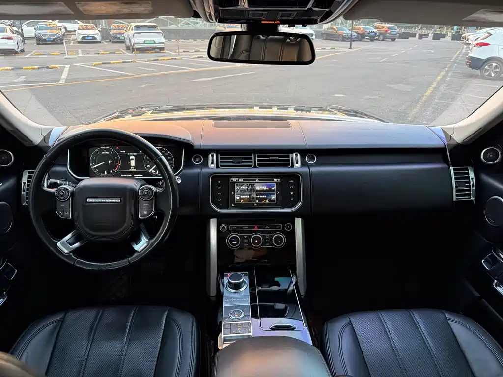 Land Rover Range Rover — миниатюра 11