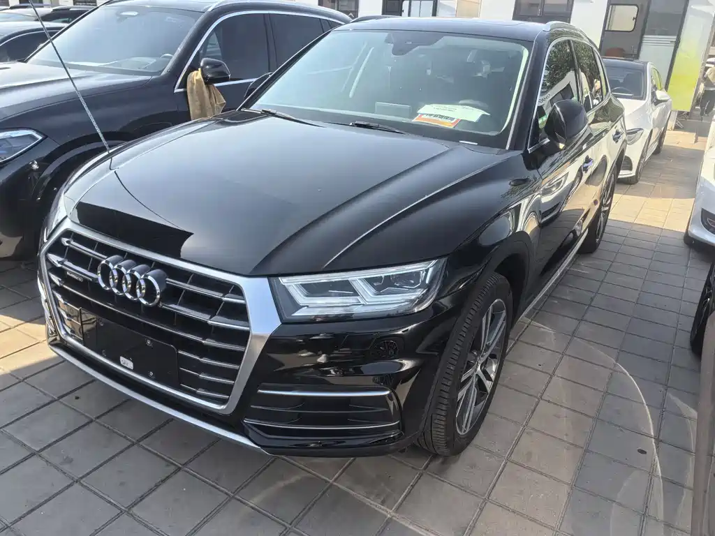 Audi Q5L 2019