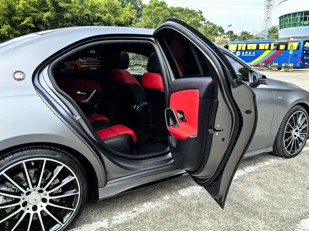 MERCEDES-BENZ A CLASS AMG