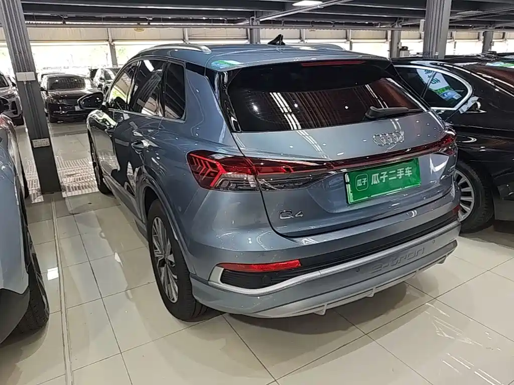 Audi Q4 e-tron 2024 40 e-tron