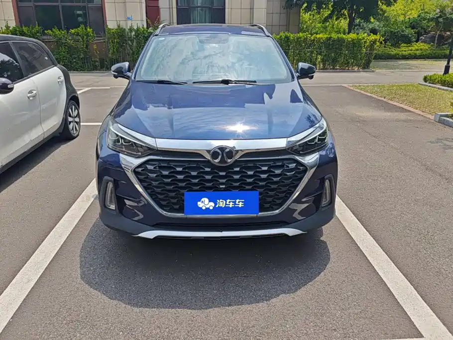 BAIC Zhixing — миниатюра 2