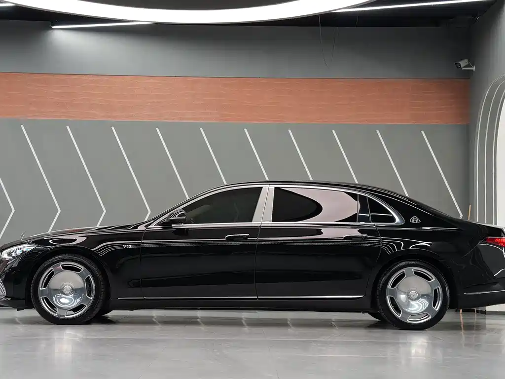 Mercedes-Benz S-Class — миниатюра 6