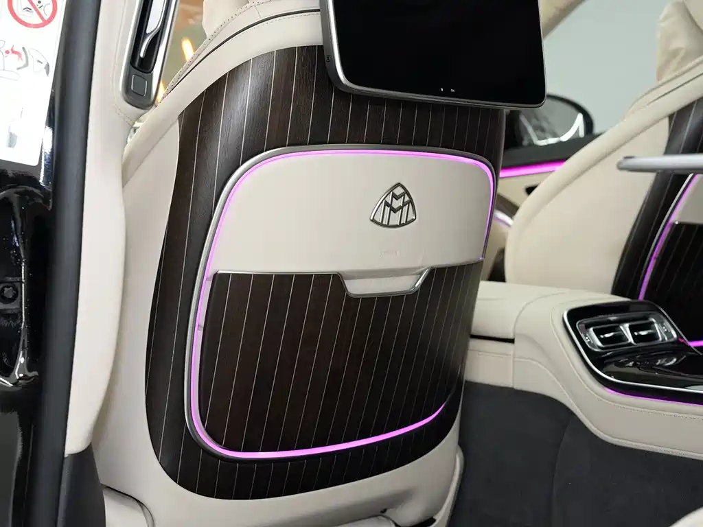 Mercedes-Benz S-Class — миниатюра 14