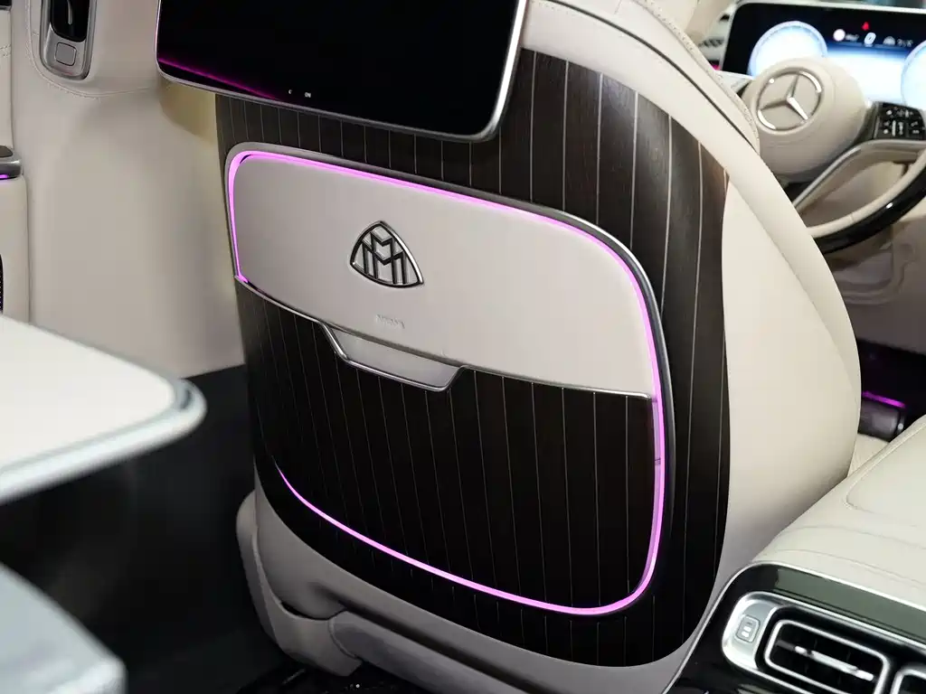 Mercedes-Benz S-Class — миниатюра 22
