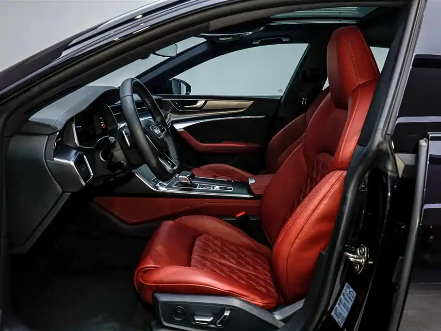 Audi A7L 2024 45 TFSI quattro