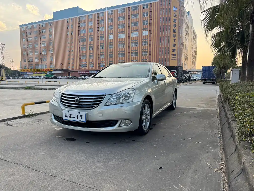 Toyota Crown 2010