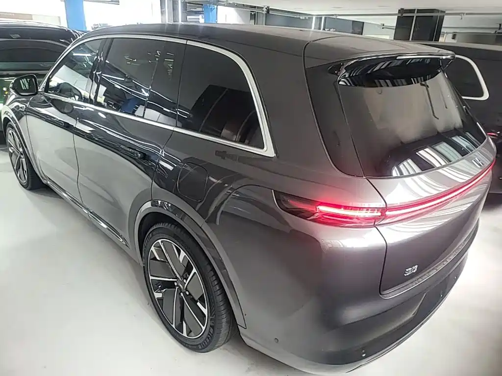 Li Auto Li L8 — миниатюра 5