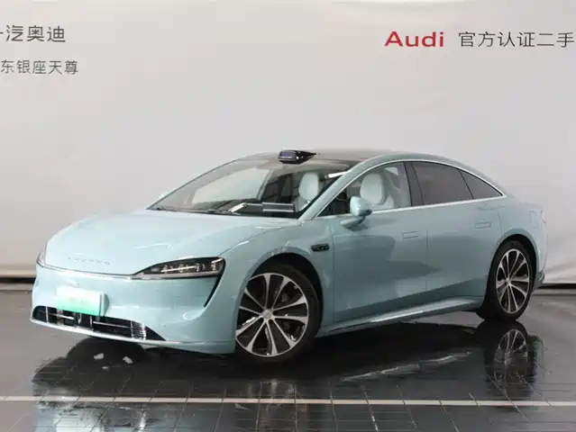 AITO WISDOM WORLD S7 2025