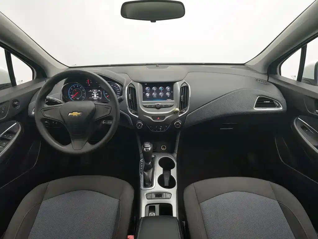 Chevrolet Cruze — миниатюра 5
