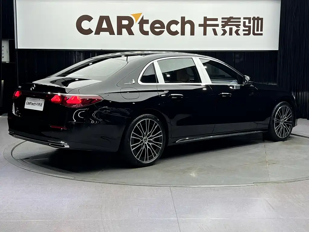 MERCEDES-BENZ E CLASS