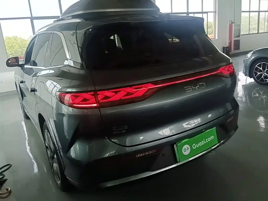 BYD Tang L L 2025 DM 175KM