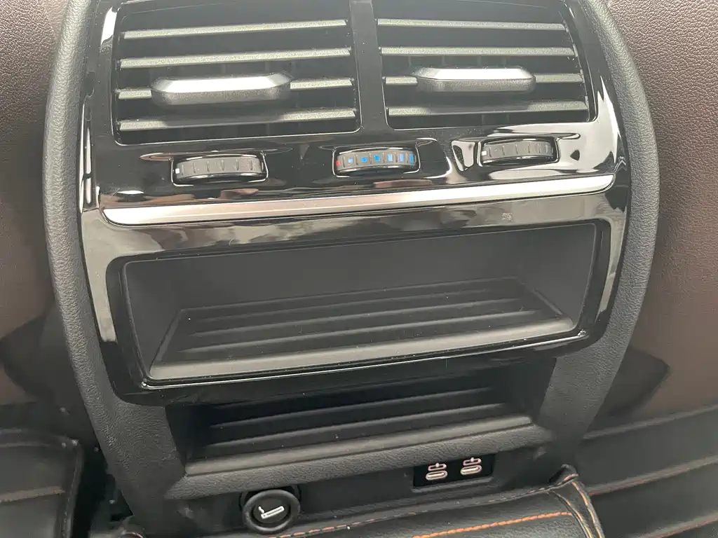 BMW 5 Series Facelift 525Li Luxury Package, фото 17