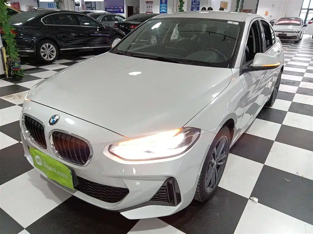 BMW 1 Series 2022