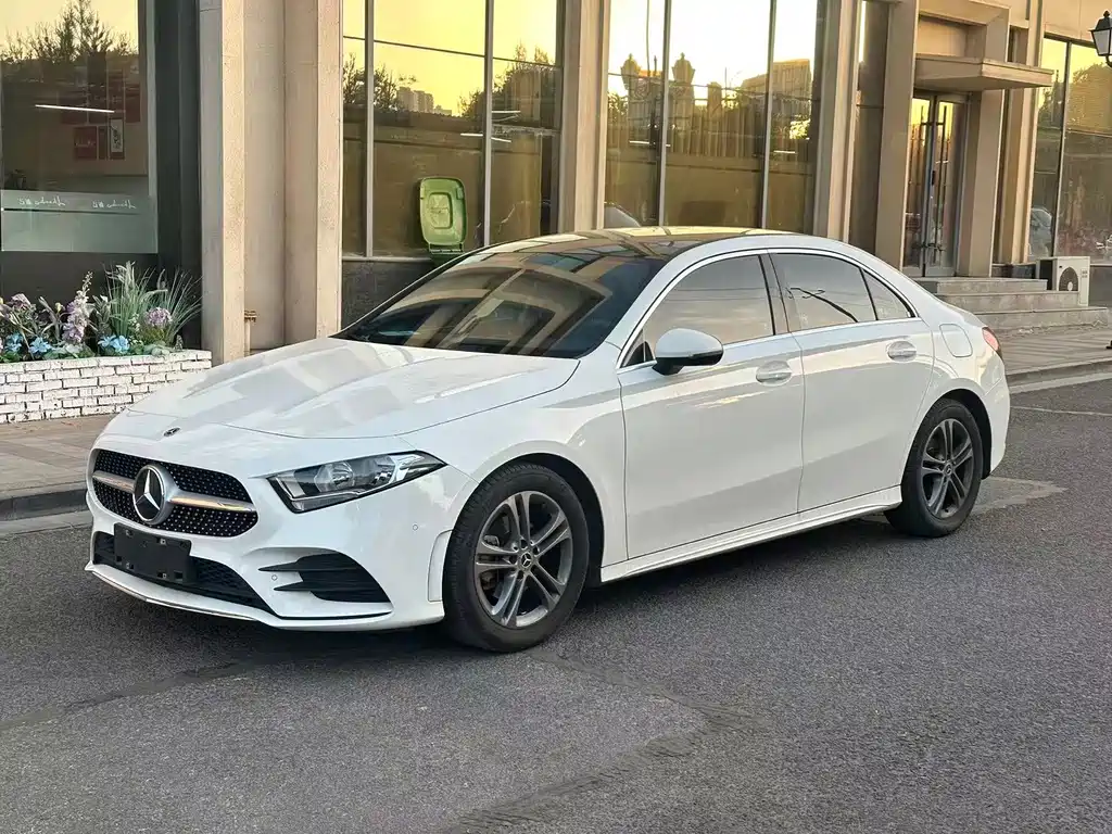 Mercedes-Benz A-Class 2021