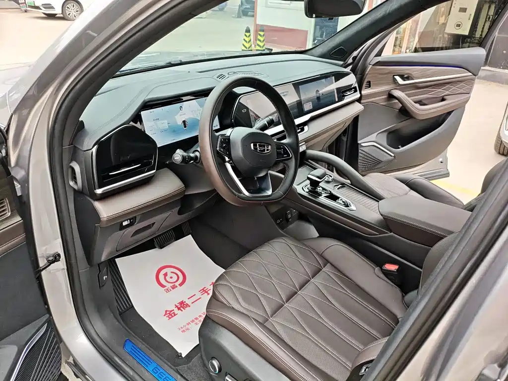 Geely Monjaro L 2025 2.0TD AT