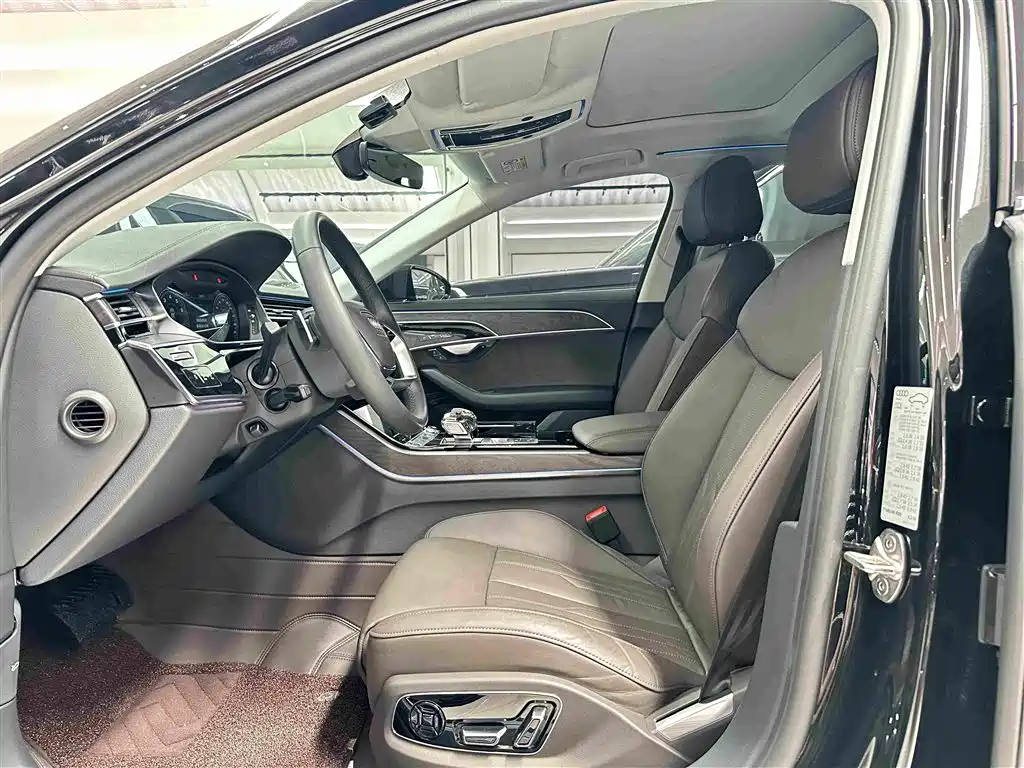 Audi A8 2023 A8L 45 TFSI quattro Luxury