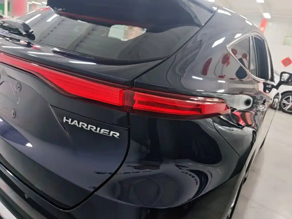 Toyota Harrier — миниатюра 8