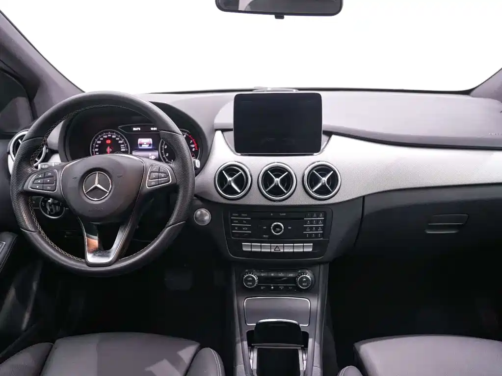 Mercedes-Benz B-Class — миниатюра 19