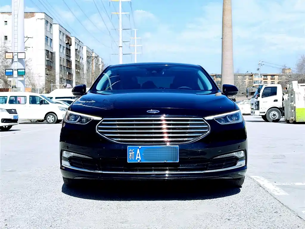 Ford Taurus EcoBoost 245 Premium Edition, фото 2