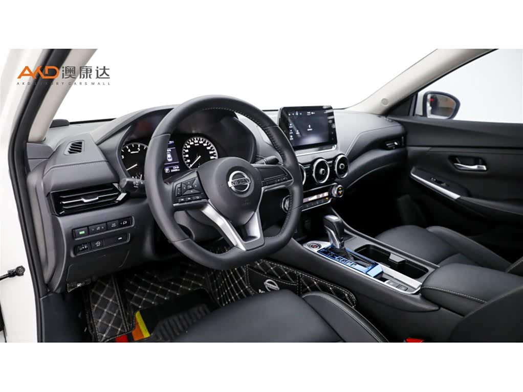 Nissan Sylphy 1.6 л 2022 г. Белый, пробег 34000 км