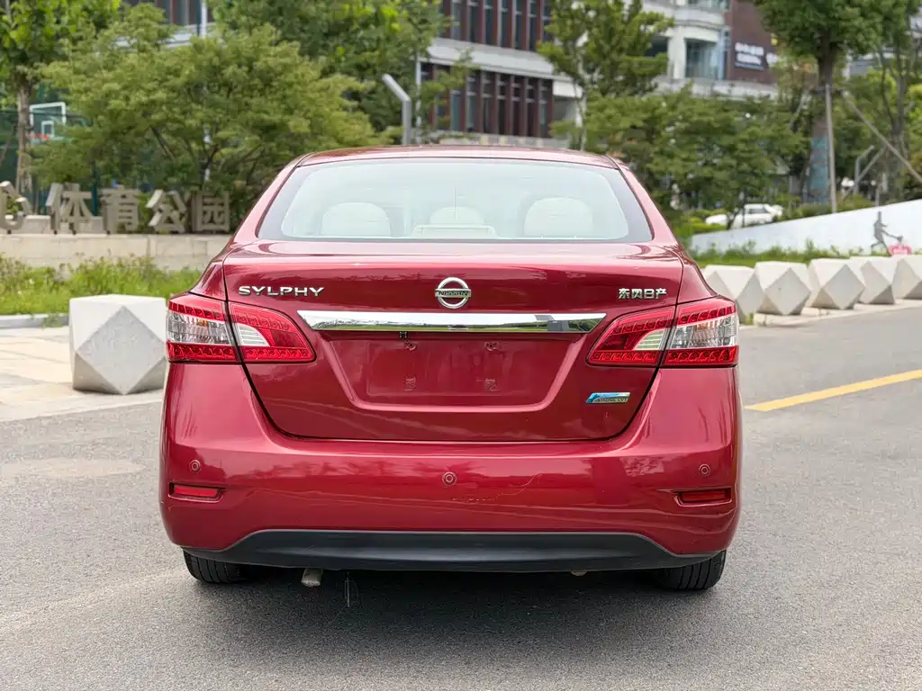 Nissan Sylphy 1.6XL CVT Luxury Edition, фото 4